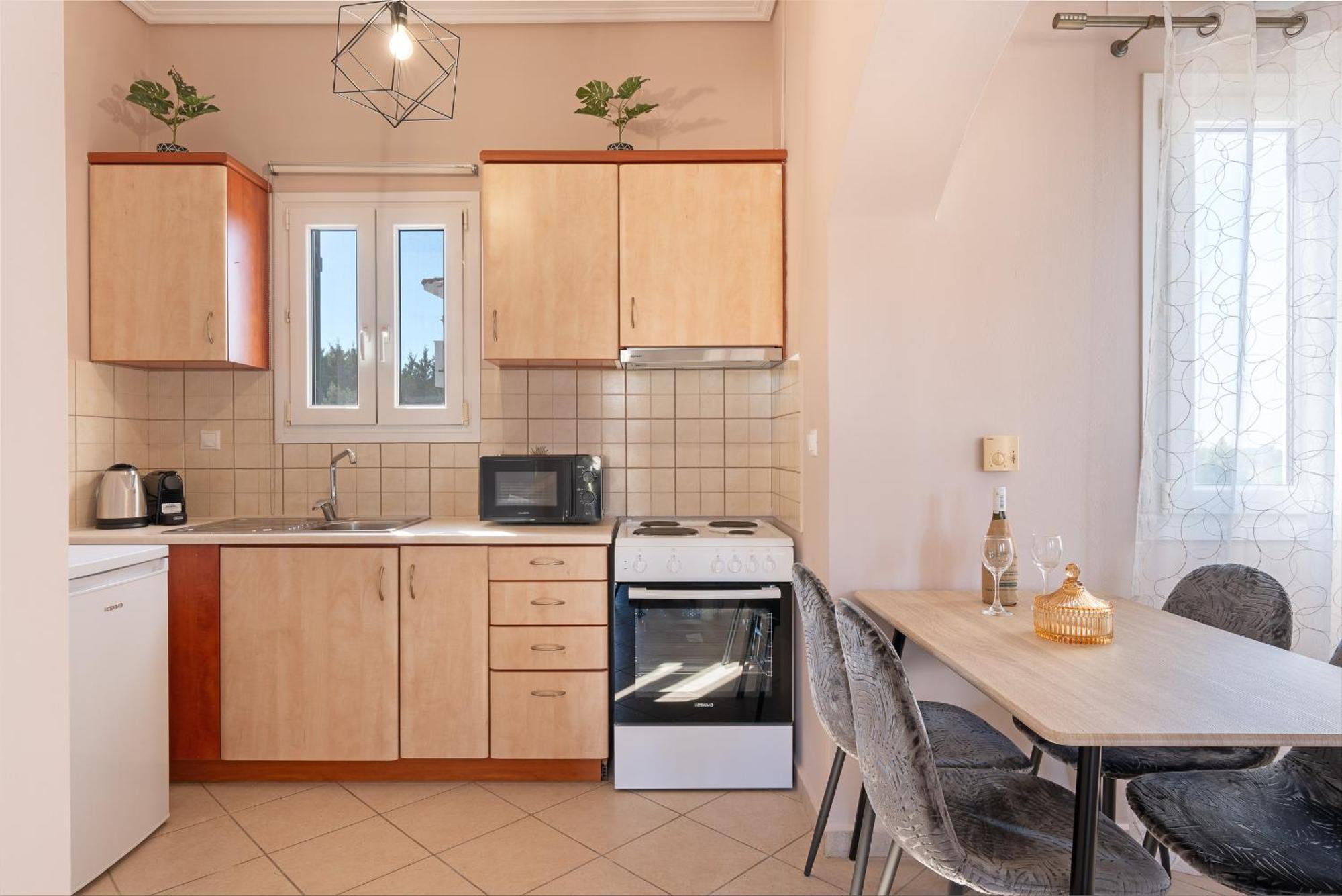Spiros House Apartment Свороната Екстериор снимка